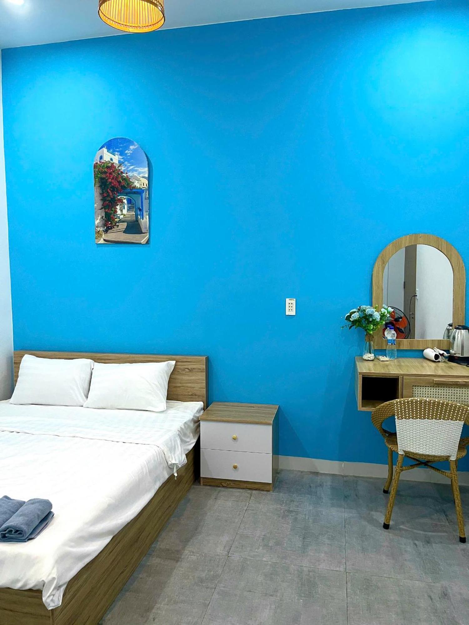 岘港 Santorini House And Coffee酒店 外观 照片